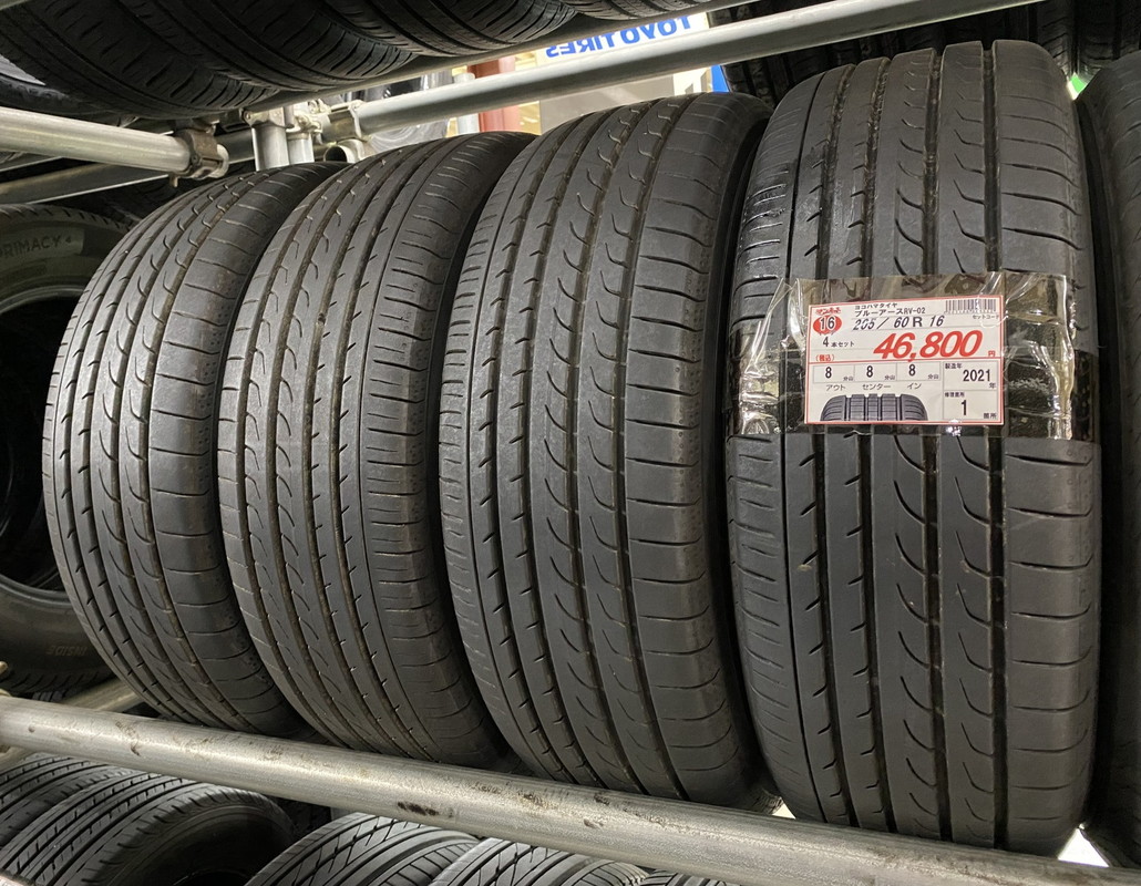 送料無料 2021年製 YOKOHAMA ヨコハマ 215/55R17 94V BluEarth RV-02 夏タイヤ サマータイヤ 4本セット [ A3289 ] 【タイヤ】